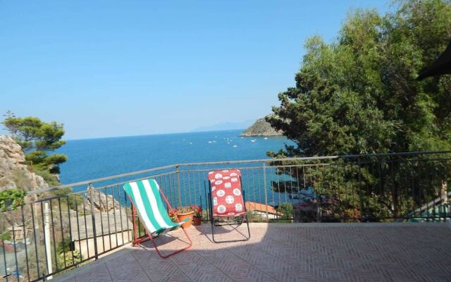 House Terrace on the sea