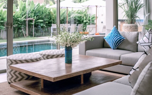 Modern 3BR Villa with Private Pool & BBQ