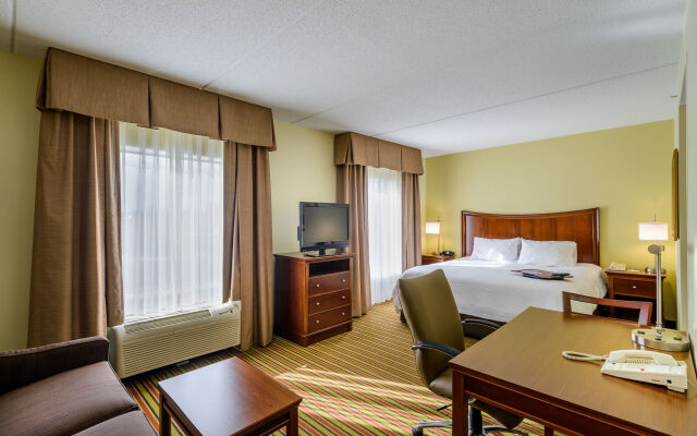 Hampton Inn & Suites Frederick-Fort Detrick