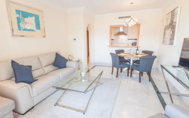 Marina de Banús Apartment