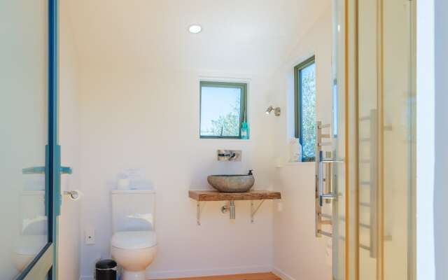 Awaawa Yurts - Papa Yurt