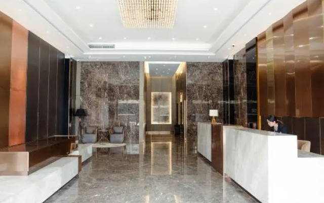 Zhongying Hotel (Foshanxi Railway Station Luocun Subway Station)