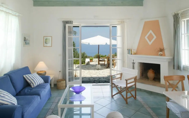 Agios Nikitas Villas