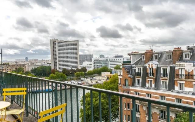 Amiral View Great 1 Bedroom Apartment in Paris
