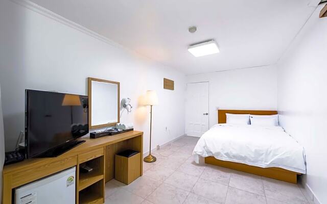 Yangyang Hotel Carrot