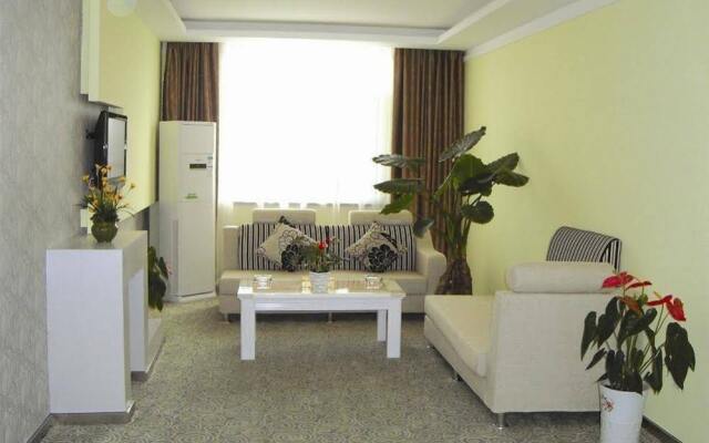 Jiaonan Jin Lan Business Hotel