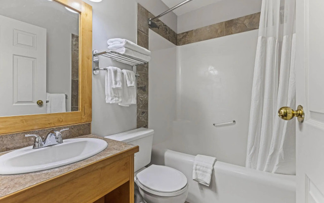 Canmore Rocky Mountain Inn