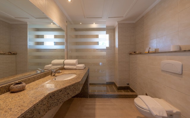 VESTA - Luxury APT (I) - 2BR - Golf