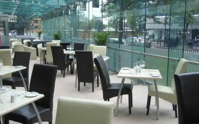 Ramada Hounslow Heathrow East