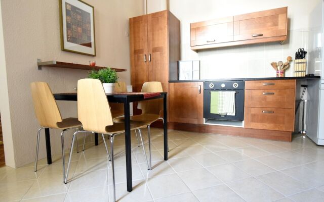 Standard Apartment by Hi5 - Mérleg 9.