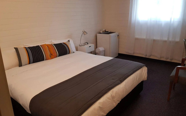 Morphett Arms Hotel