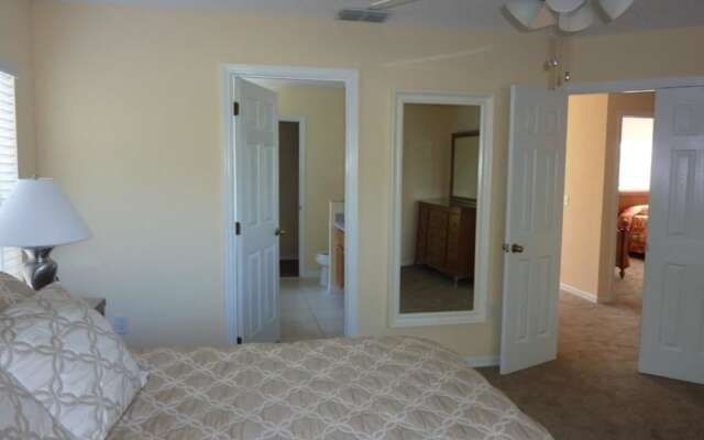 Mariner Pad Apartment 4 Bedroom