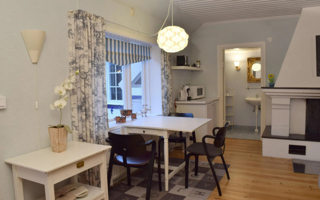 Villa Luna Breakfast Hotel