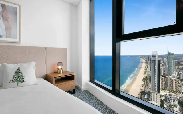 Oceanfront 3-bed With Stunning Views, Pool & Sauna
