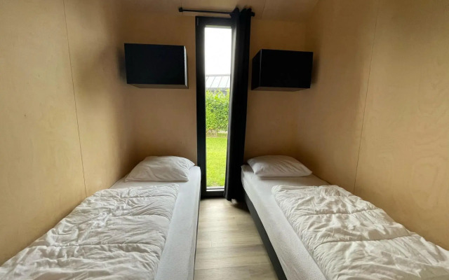 Chic Chalet Near Kuinderbos