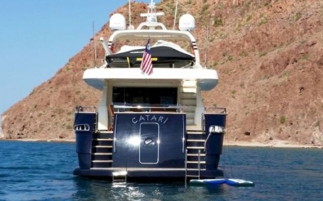 Catarí Luxury Yacht