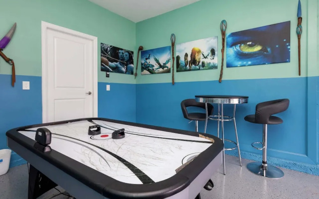 Storeybook Escape Sleeps 11!