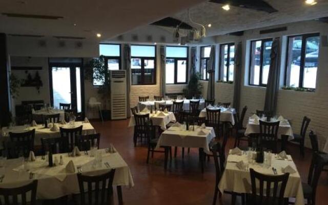 Studio in Hotel Flora Borovets