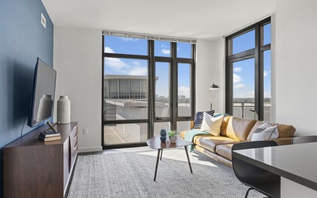 Global Luxury Suites in Ballston