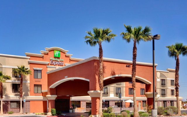 Holiday Inn Express Hotel & Suites Henderson, an IHG Hotel
