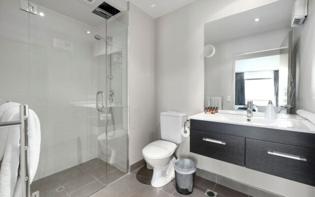 Stylish Queenstown Abode