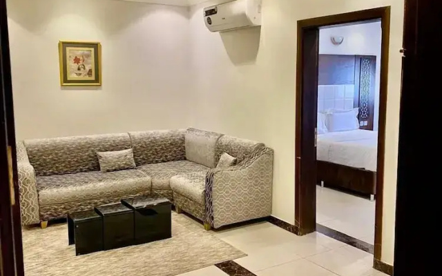 Rosewood Taif