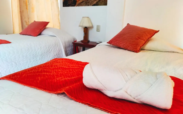 Gran Hostal Tintorera