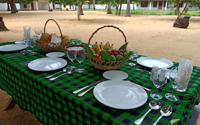 Sunset Safari & Resort