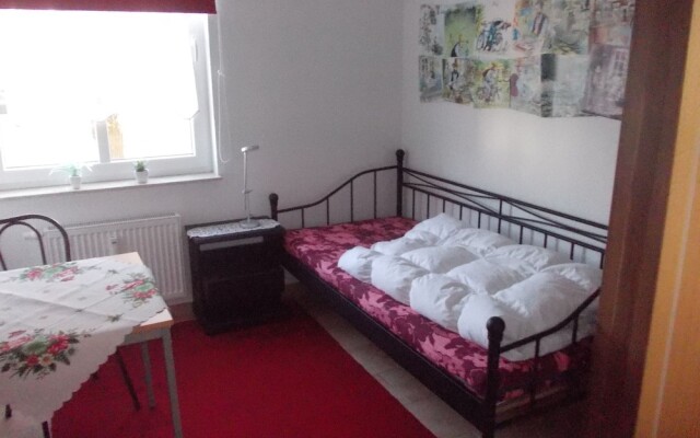 Spacious Apartment near Sea in Graal-Muritz