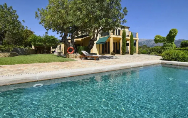 Quaint Mansion in Inca with Private Pool