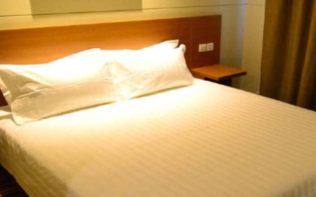 Jinjiang Inn Select Jinan Baotuquan