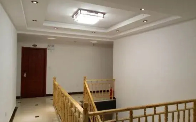 Jixian Shili Taohua Hotel