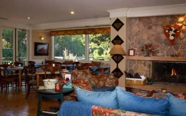 The Inn Above Oak Creek