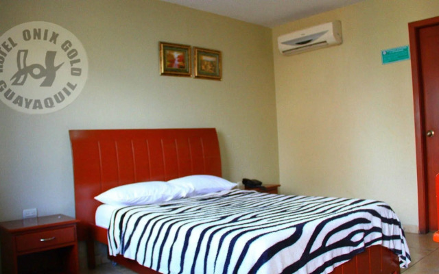 Hotel Onix Gold