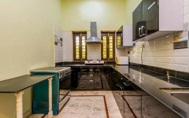 Anand Villa Holiday Home, 5 BHK Villa