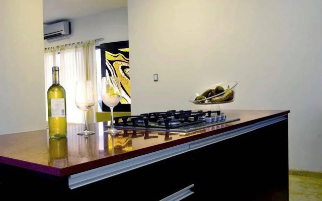 Blueberry Luxury Condo