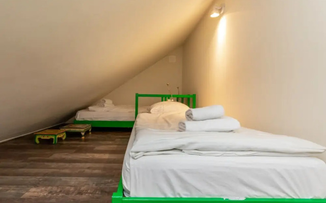 Charming Beach Villa With Thatched Roof