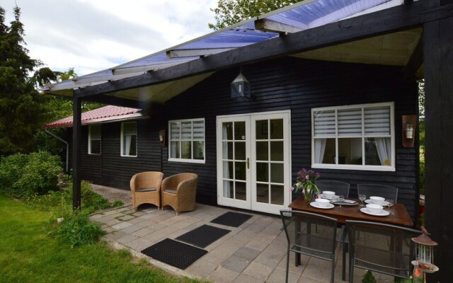 Cozy Holiday Home in Moergestel with Garden