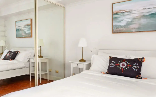 Green Views & Great Location: Inner-city 1-bed