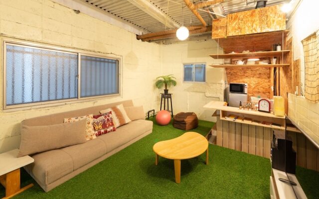 Community Guesthouse Tonarino - Hostel