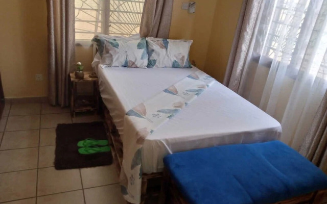 Stay.Plus Mtwapa Holiday Home