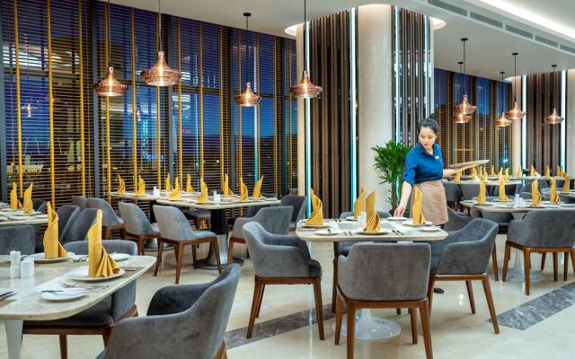 DeLaSea Ha Long Hotel