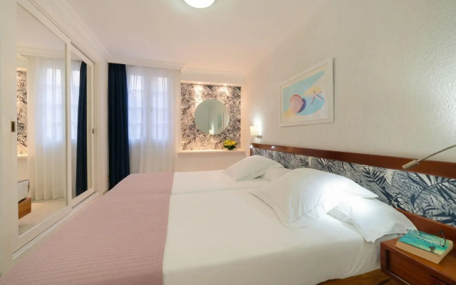 Plus Fariones Apartamentos