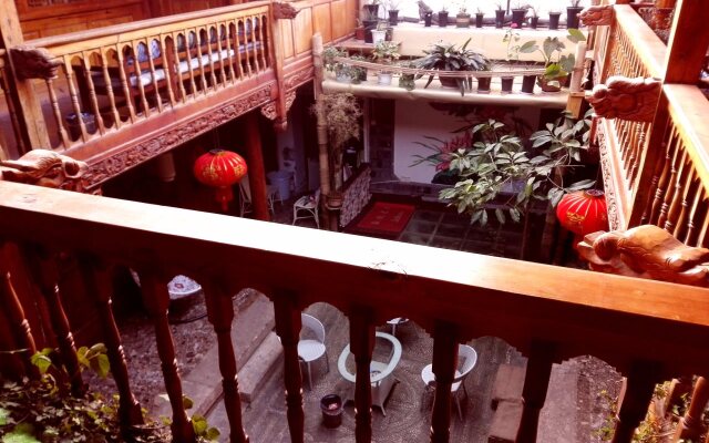 Lijiang Xianyun Xiaozhu Inn
