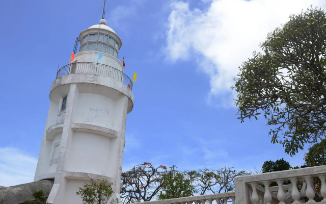 Khach San Huong Giang