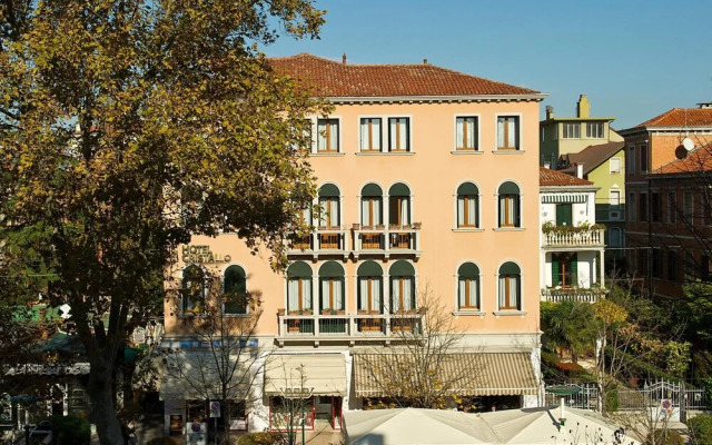 Hotel Cristallo