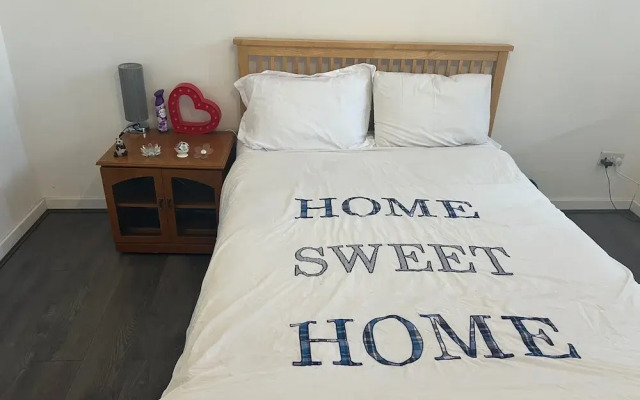 Oak Tree Lane Luxury Apartment in Birmingham