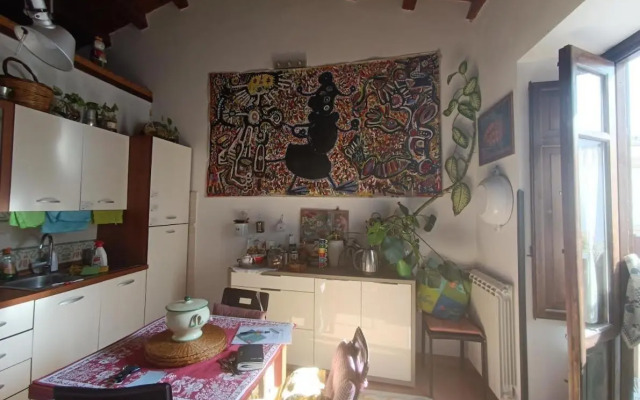 Anna's Home in Historical Center