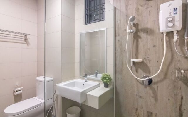 Arte S Penang by Cozynest