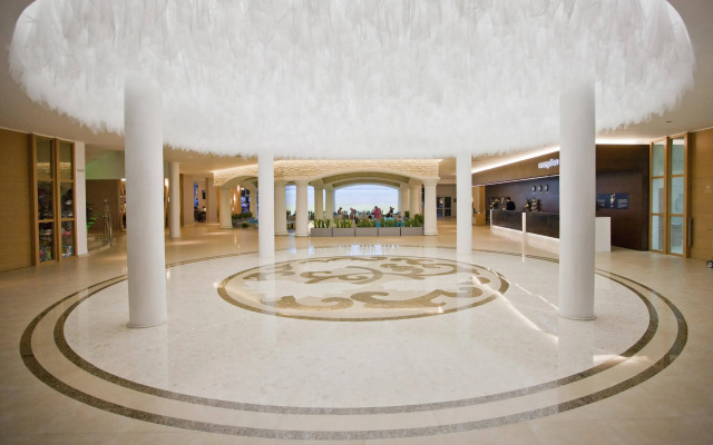 Evrika Club Hotel